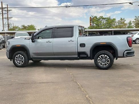 Used 2024 GMC Sierra 2500 AT4 w/ Max Trailering Package AWD/4WD image 2