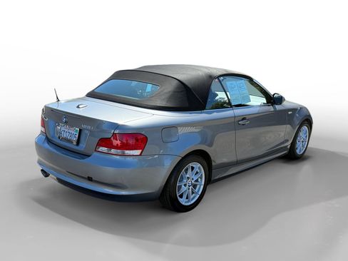Used 2011 BMW 128i Convertible RWD image 5