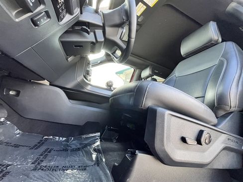 Used 2025 Ford F150 Lariat AWD/4WD image 19