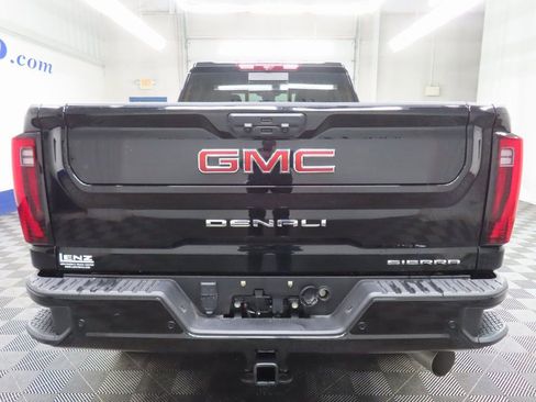 Used 2024 GMC Sierra 3500 Denali w/ Denali Reserve Package image 41