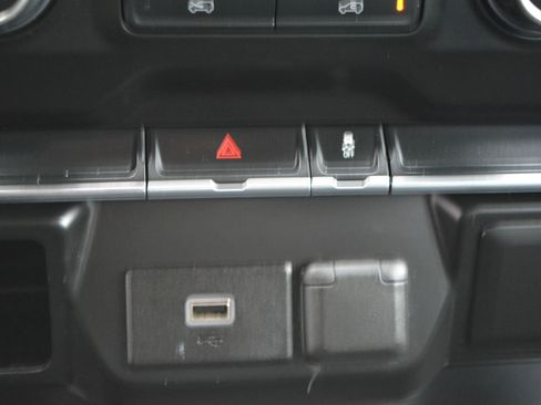 Used 2019 Chevrolet Silverado 1500 W/T w/ Trailering Package image 23