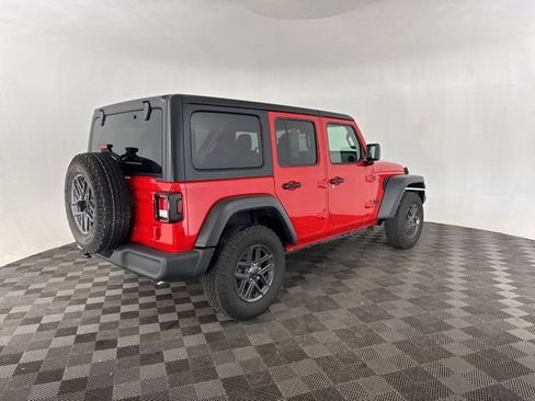 Used 2024 Jeep Wrangler Unlimited Sport AWD/4WD image 10