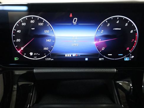 Used 2026 Mercedes-Benz GLA 250 4MATIC image 16