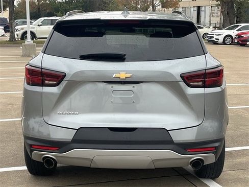 Used 2023 Chevrolet Blazer LT w/ Convenience Package image 5