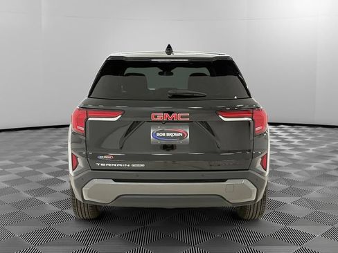 Certified 2025 GMC Terrain Elevation AWD/4WD image 4