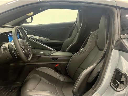 Used 2025 Chevrolet Corvette Stingray Coupe w/ 1LT image 20