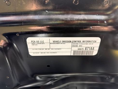 Used 2025 Dodge Charger Daytona Scat Pack w/ Track Pack AWD/4WD image 89