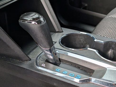 Used 2017 Chevrolet Equinox LS FWD image 7
