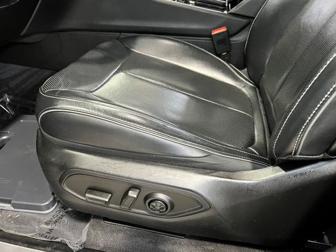 Used 2021 Jeep Grand Cherokee L Overland image 26