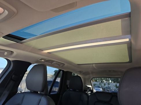 Certified 2023 Volvo XC90 T8 Plus w/ Protection Package image 42