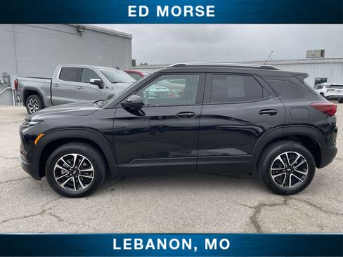 Used 2025 Chevrolet TrailBlazer LT AWD/4WD image 10