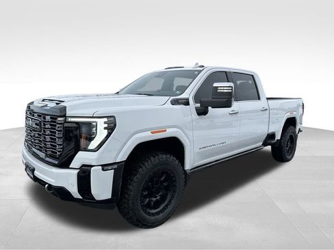 Used 2025 GMC Sierra 3500 Denali Ultimate image 15