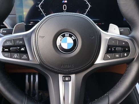 Used 2024 BMW M440i Coupe RWD image 18