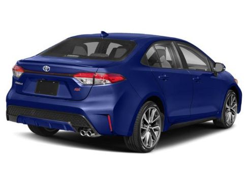 Used 2022 Toyota Corolla SE FWD image 2