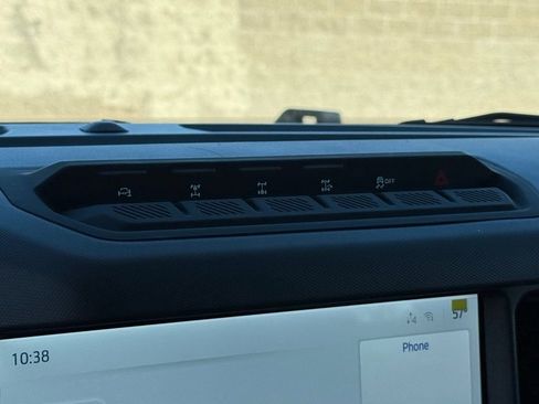 New 2025 Ford Bronco Badlands w/ Black Appearance Package image 10