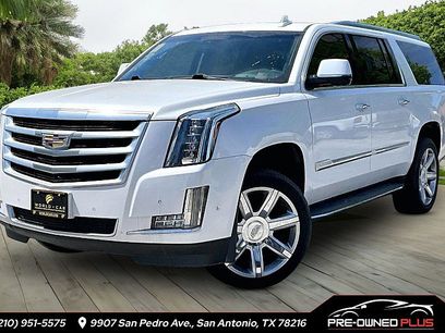 Used 2019 Cadillac Escalade ESV Luxury