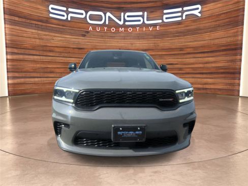 Used 2025 Dodge Durango GT AWD/4WD image 9