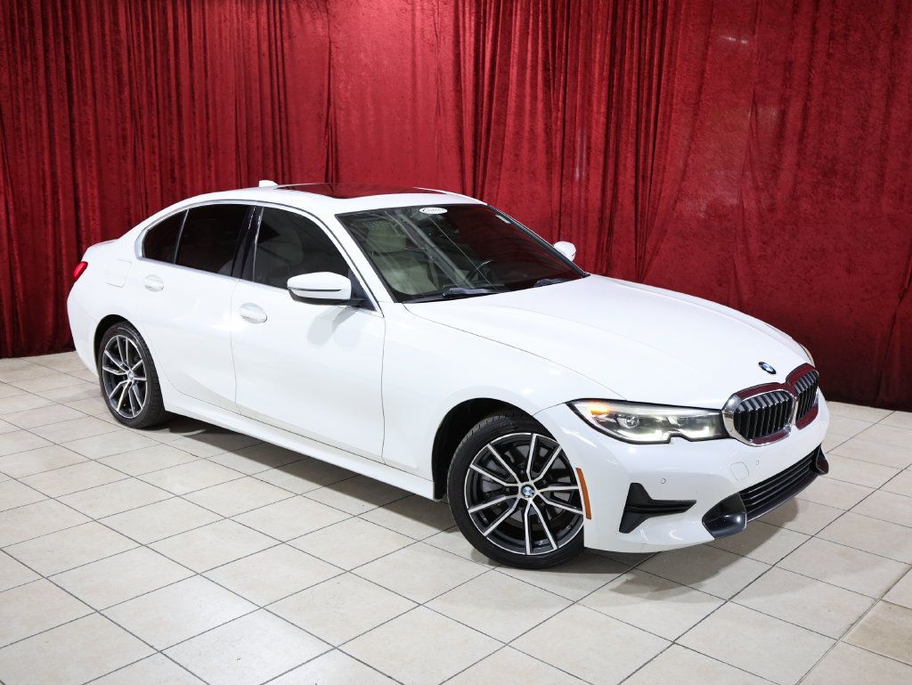 Used 2020 BMW 330i Sedan w/ Convenience Package RWD image 2