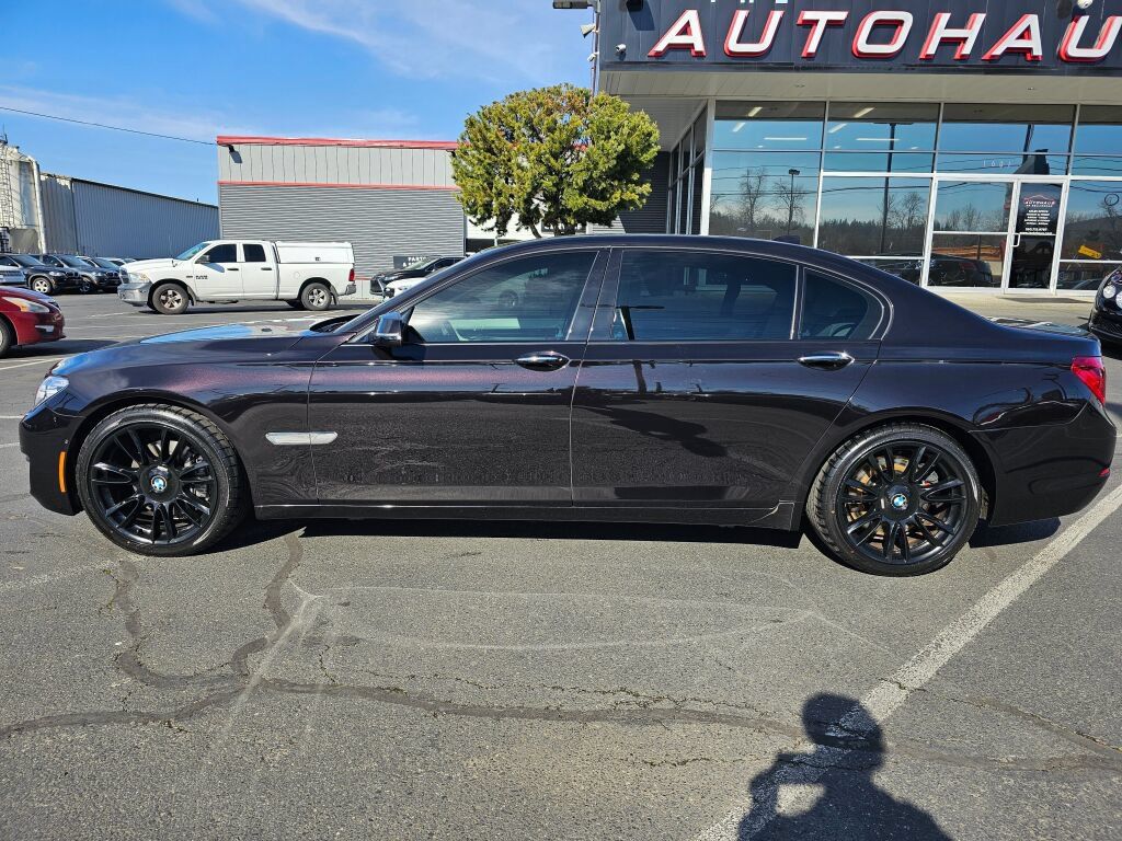 Used 2014 BMW 750Li xDrive AWD/4WD image 2