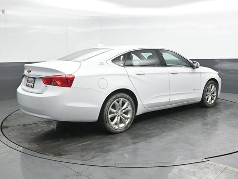 Used 2016 Chevrolet Impala LT image 2