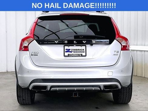 Used 2018 Volvo V60 T5 Cross Country w/ Convenience Package AWD/4WD image 4