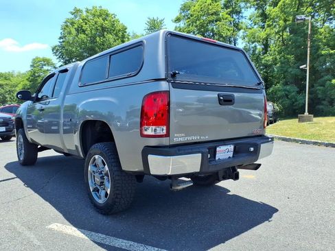 Used 2013 GMC Sierra 2500 SLE w/ SLE Preferred Package AWD/4WD image 18
