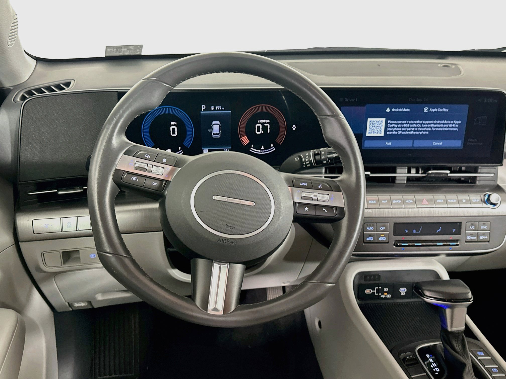 Used 2025 Hyundai Kona SEL FWD image 18