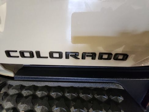 Used 2024 Chevrolet Colorado Trail Boss w/ Advanced Trailering Package AWD/4WD image 40