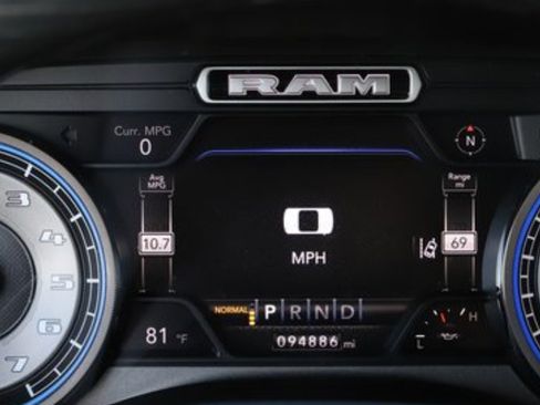 Used 2019 RAM 1500 Limited w/ Advanced Safety Group AWD/4WD image 4