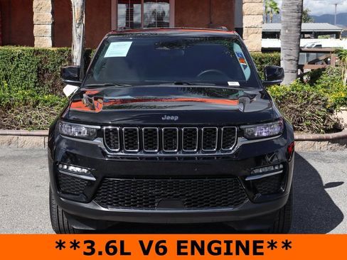 Used 2023 Jeep Grand Cherokee Limited image 3