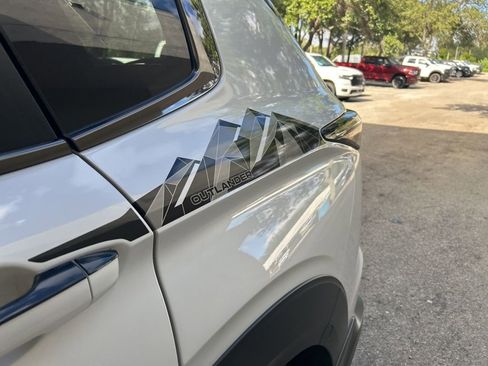 New 2025 Mitsubishi Outlander Trail Edition image 20