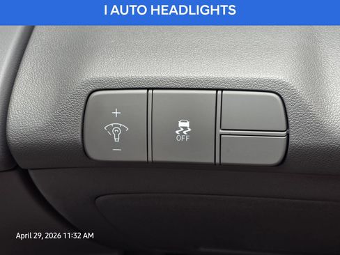 Certified 2025 Hyundai Elantra Sport FWD image 29