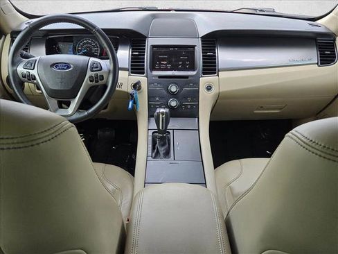 Used 2013 Ford Taurus SEL FWD image 17