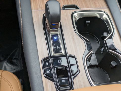 Used 2025 Lexus RX 350 AWD image 25