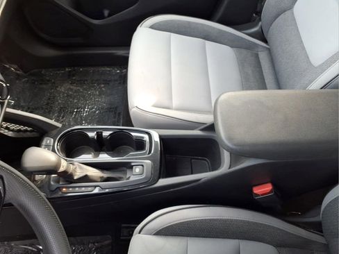 Used 2021 Chevrolet TrailBlazer LT AWD/4WD image 13