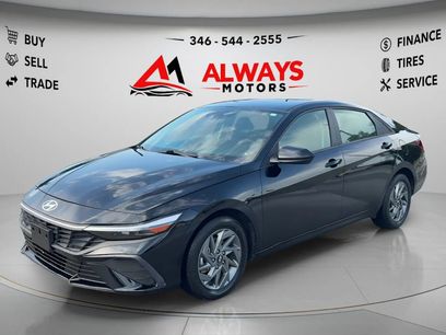 Used 2024 Hyundai Elantra Blue