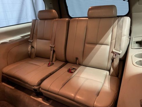 Used 2007 GMC Yukon XL Denali AWD/4WD image 24