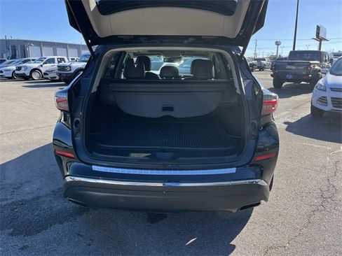 Used 2021 Nissan Murano Platinum w/ Cargo Package image 13