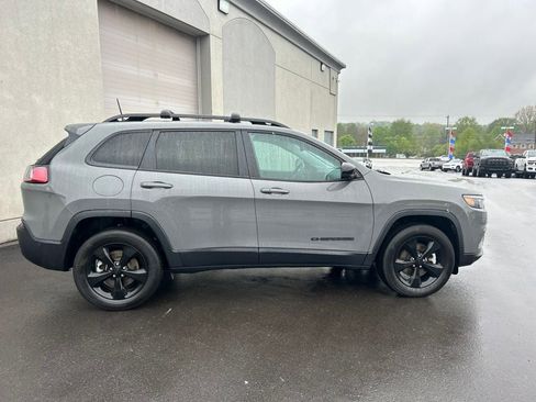 Used 2023 Jeep Cherokee Altitude Lux AWD/4WD image 7