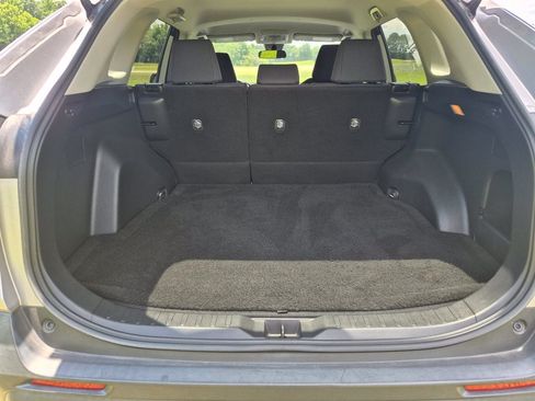 Used 2020 Toyota RAV4 LE FWD image 26