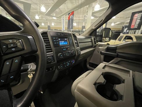 Used 2019 Ford F250 XL w/ XL Value Package image 27