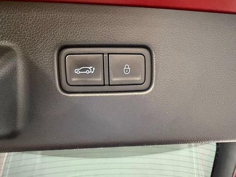 Used 2023 Genesis GV60 Advanced AWD/4WD image 22