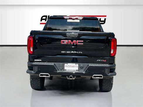 Used 2022 GMC Sierra 1500 AT4 w/ AT4 Premium Package image 6
