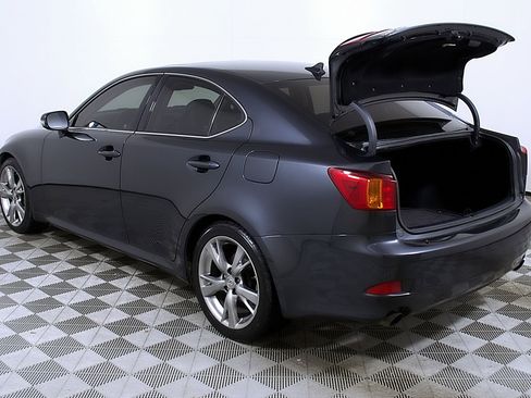 Used 2009 Lexus IS 250 image 10