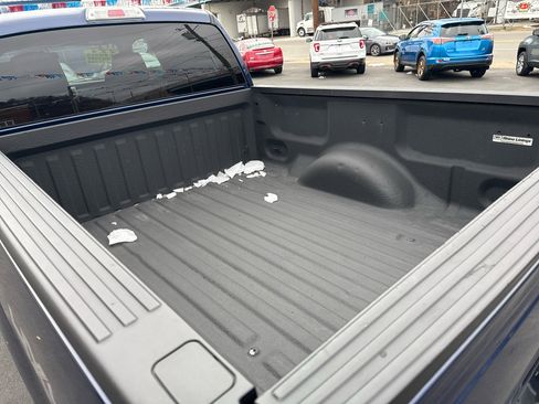 Used 2011 Ford F150 XLT w/ XLT Chrome Pkg image 5