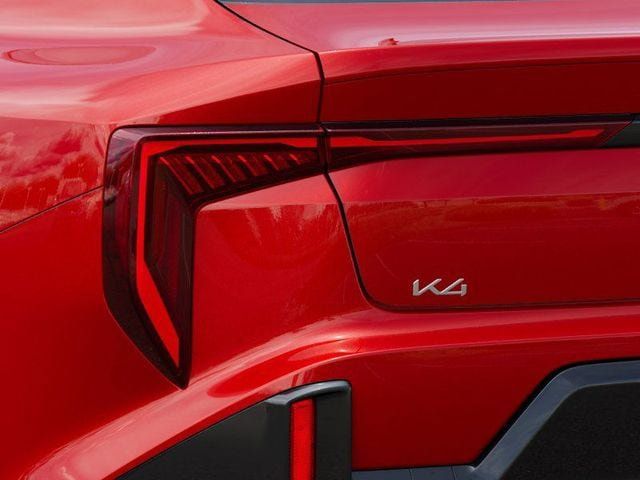 New 2025 Kia K4 GT-Line w/ GT-Line Sunroof Package FWD image 11