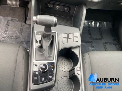 Used 2023 Kia Sportage LX FWD image 36