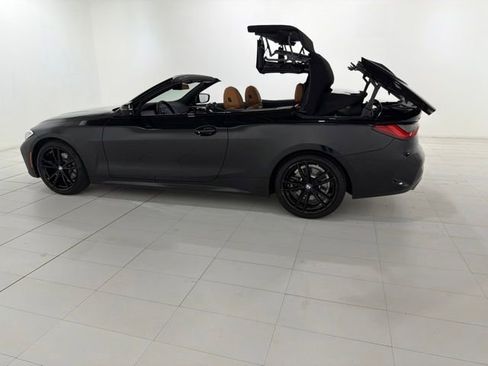 Used 2023 BMW 430i xDrive Convertible w/ M Sport Package AWD/4WD image 3