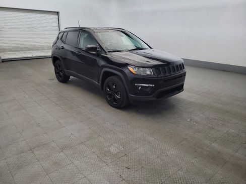 Used 2018 Jeep Compass Latitude w/ Popular Equipment Group AWD/4WD image 13