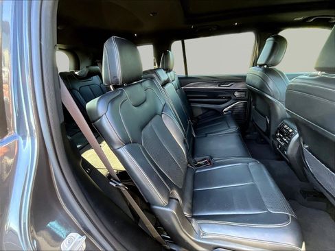 Used 2021 Jeep Grand Cherokee L Overland AWD/4WD image 25